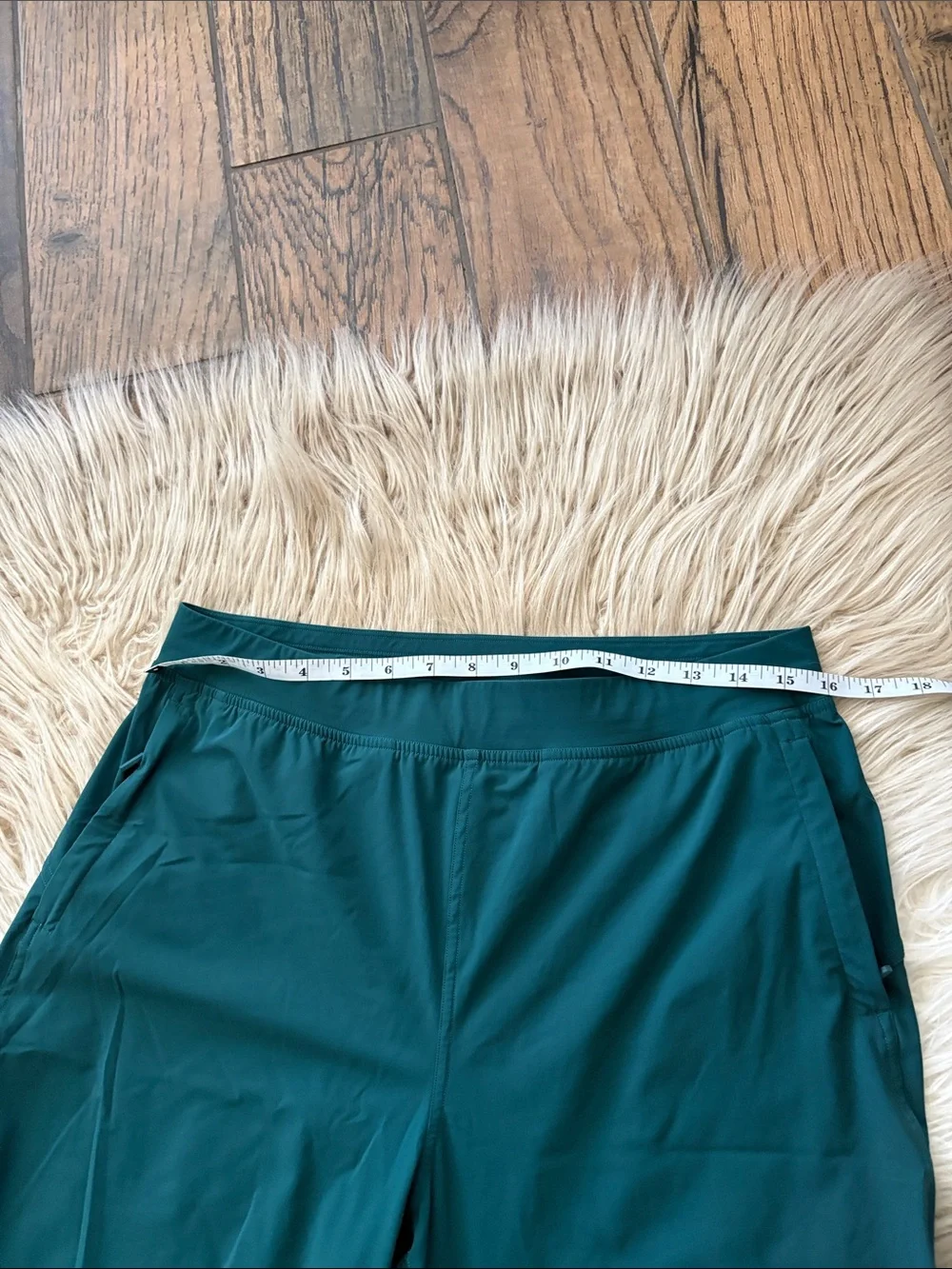 lululemon athletica great barely